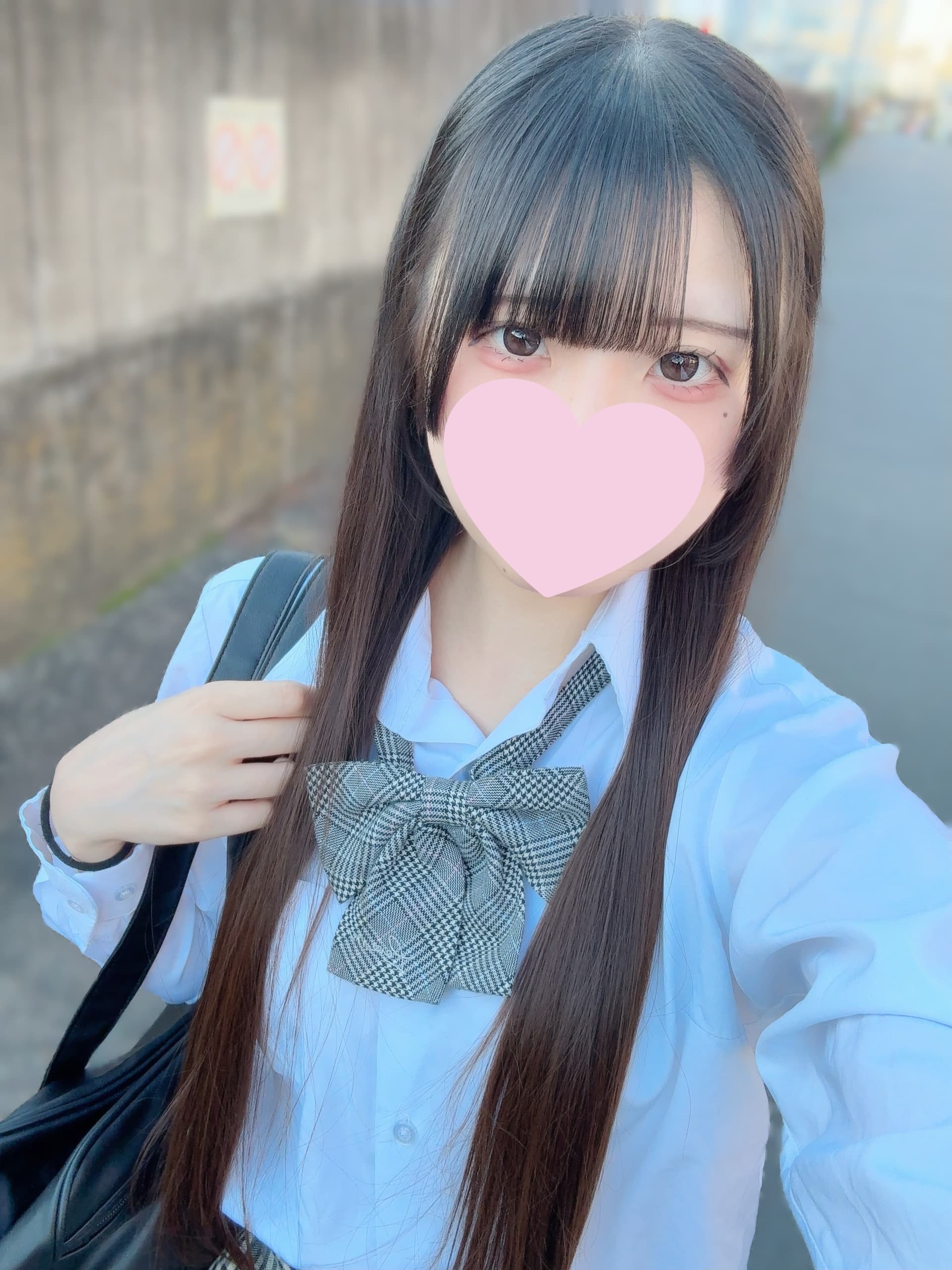 みみ🔰(JK上がりたて18歳)【9月度本指名ランキング1位】