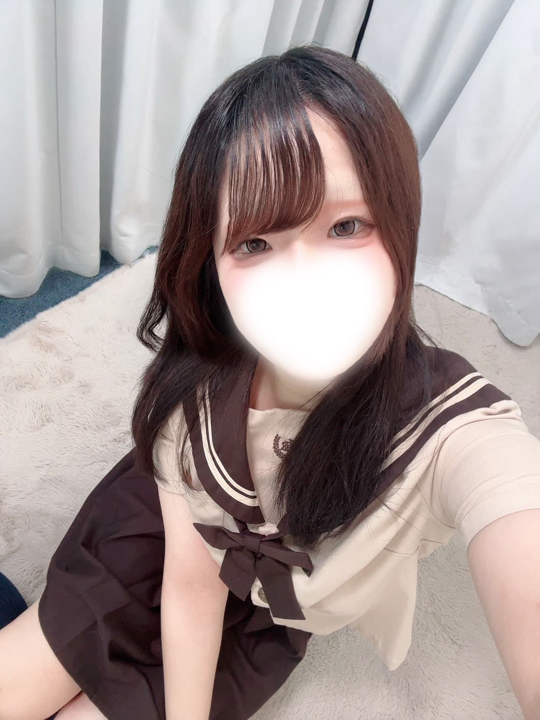 りと 🔰10/16体験入店初日(JK上がりたて18歳)