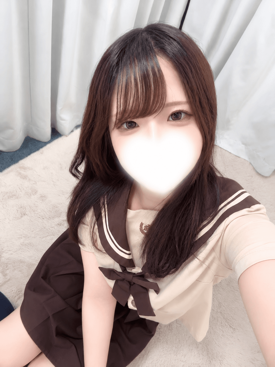 りと 🔰10/16体験入店初日(JK上がりたて18歳)
