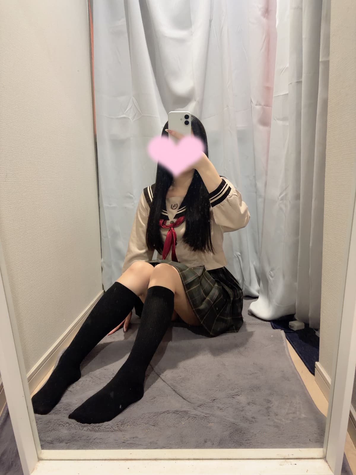 ここねいます!