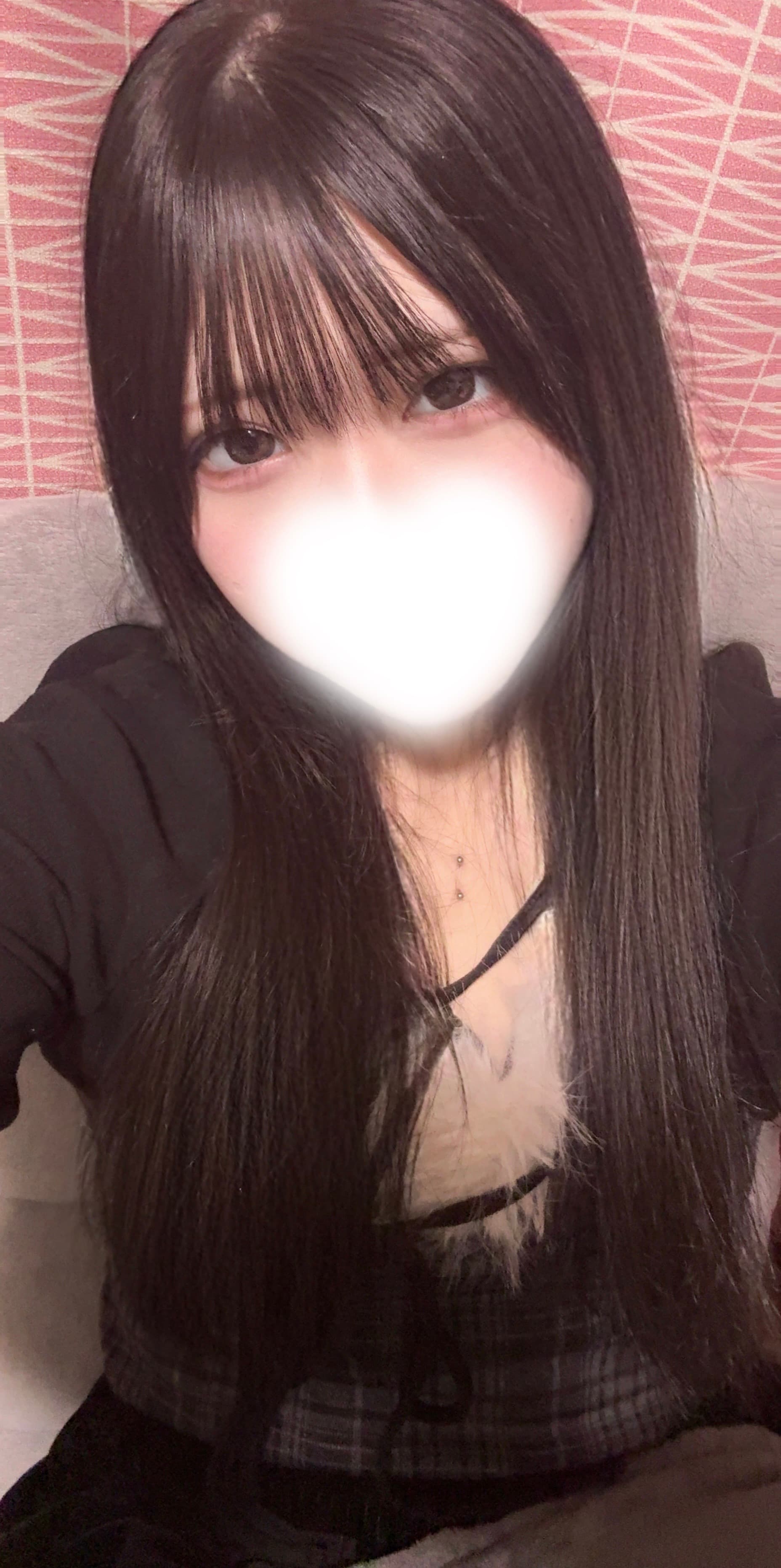 本日出勤してます🐈⬛🎀