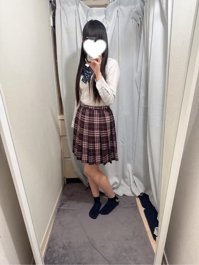 10/2金曜日💥ポイントコードZVFZ華金の伊勢佐木長者町で10代美少女とゆっくり過ごしませんか?【横浜制服オーディション】