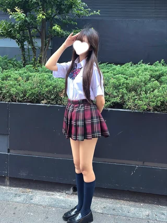 10/6(火)どっちがお好み?「上がりたて18歳」のフレッシュさと、「中退18歳」のリアルな現役感✨